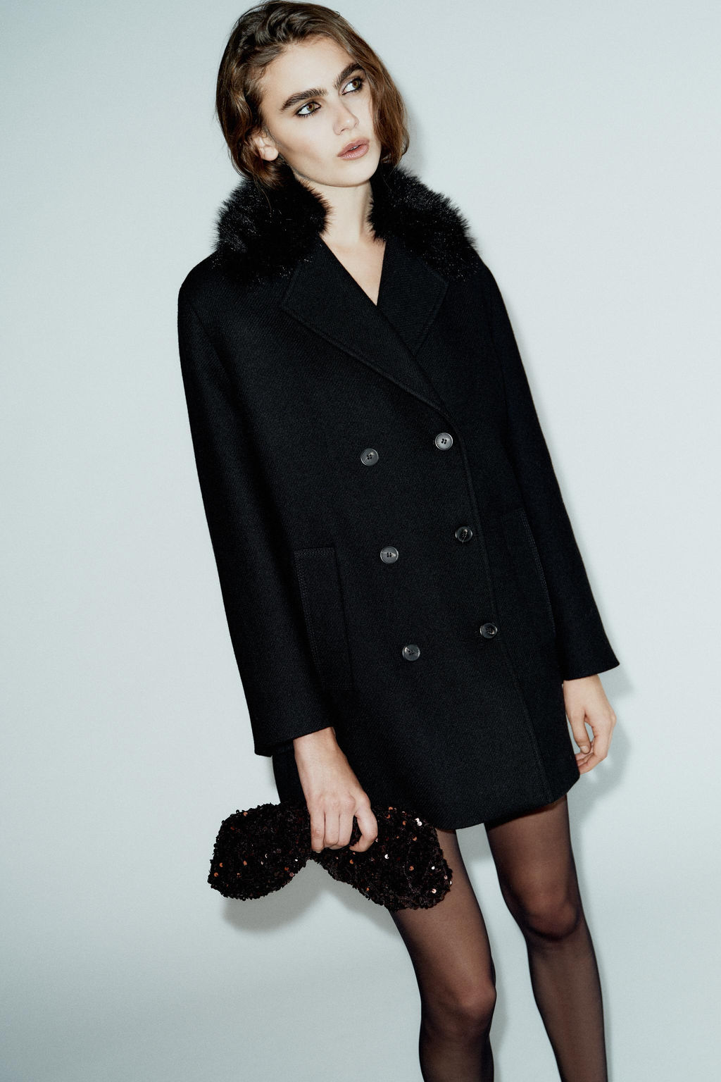 CROPPED WOOL COAT WITH FAUX FUR LAPEL - Zara фото 2