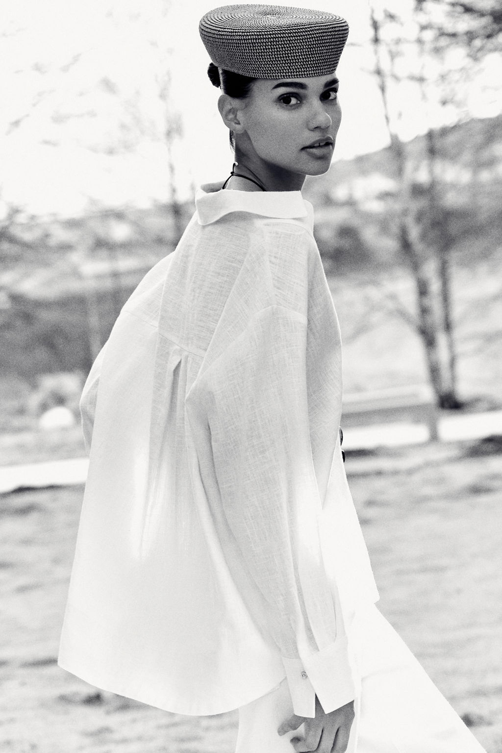 BLUSA CON LINO CUELLO POLO / Blanco - Zara фото 10