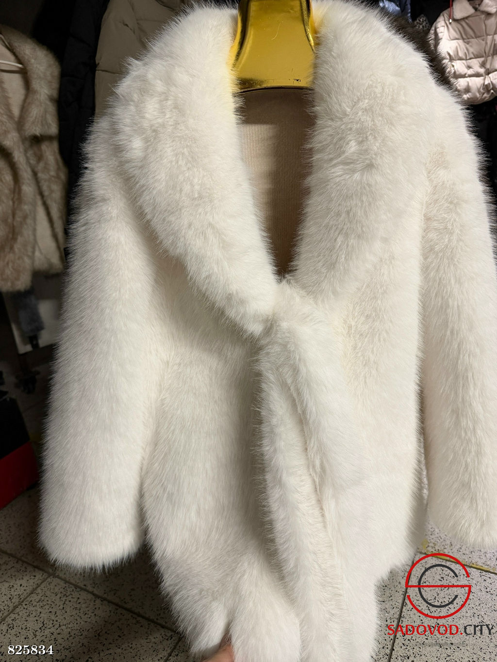 Шуба женская из искусственного меха