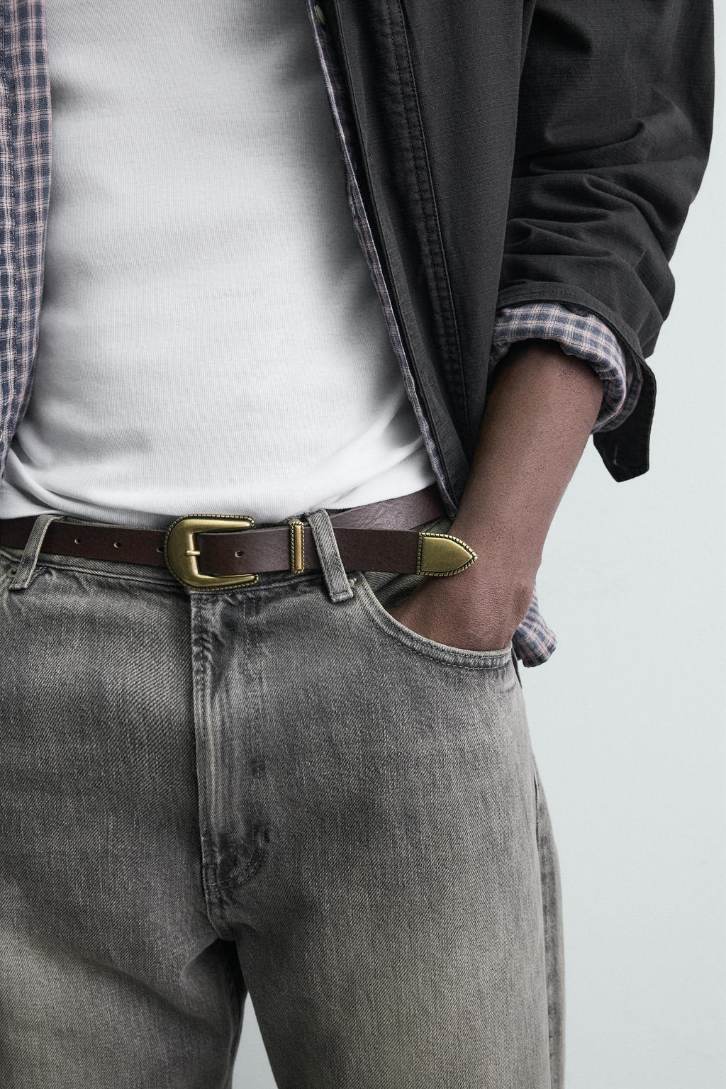 CINTUR?N PIEL PUNTERA MET?LICA / Marr?n - Zara фото 2