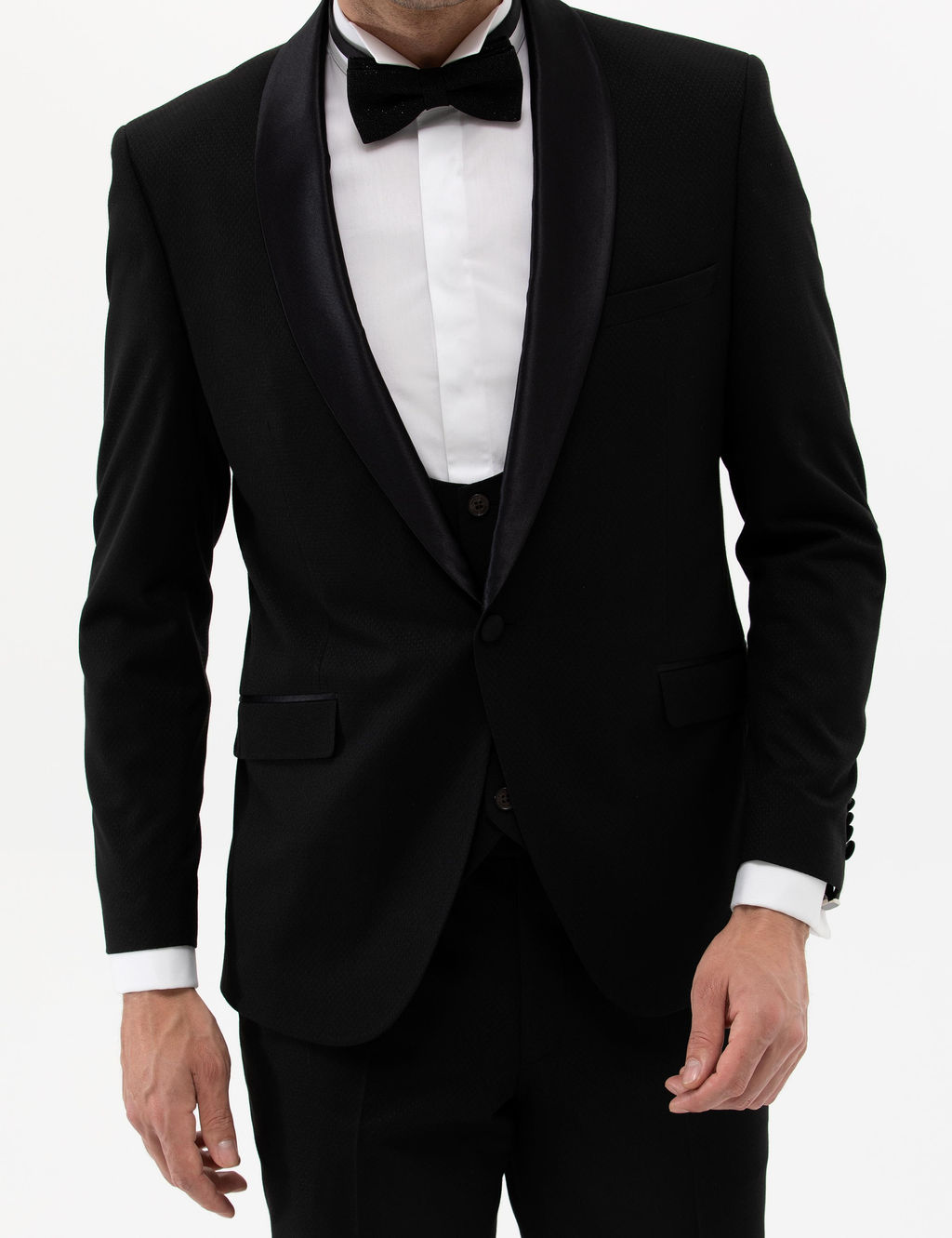 Смокинг Pierre Cardin с жилетом черный