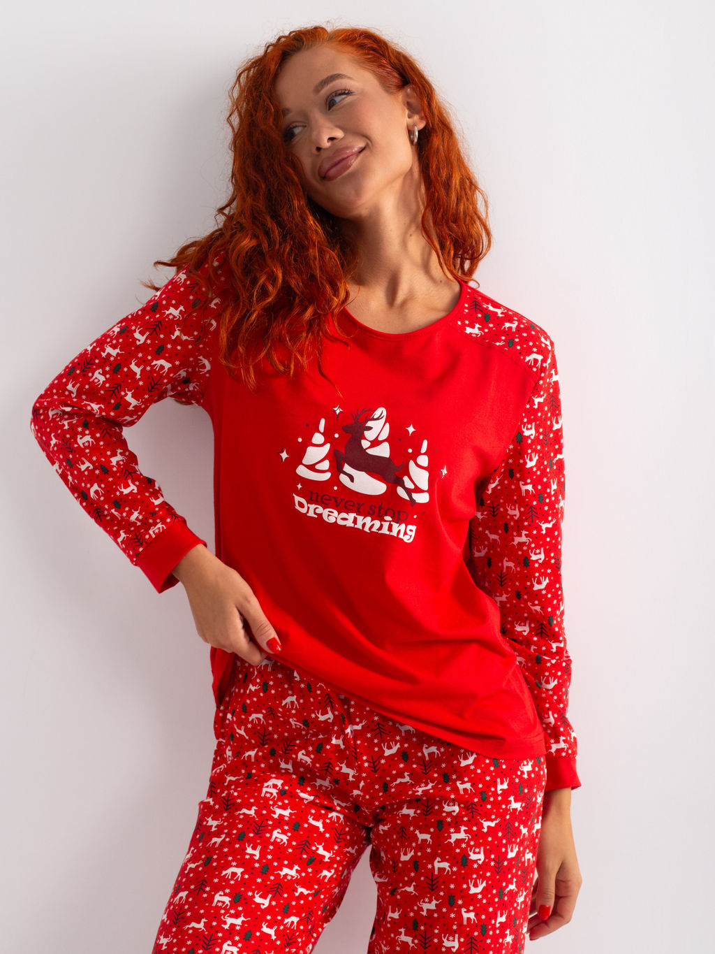 Костюм женский кулирка с брюками "ЗИМНИЙ ЛЕС" КРАСНЫЙ