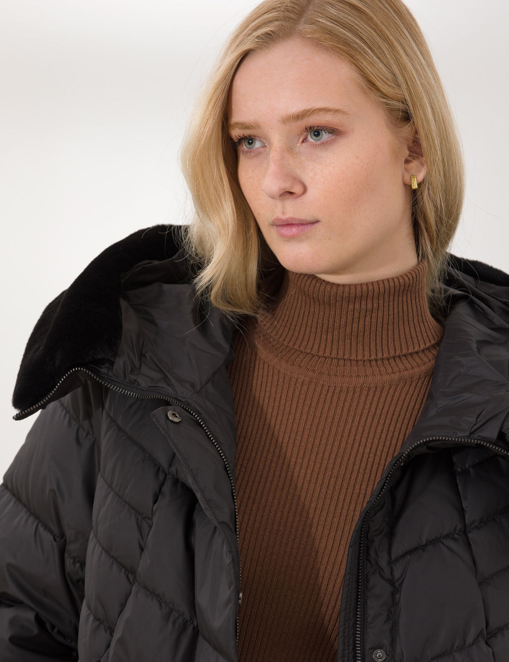 Siyah Kap__onlu Mont - Pierre cardin фото 2