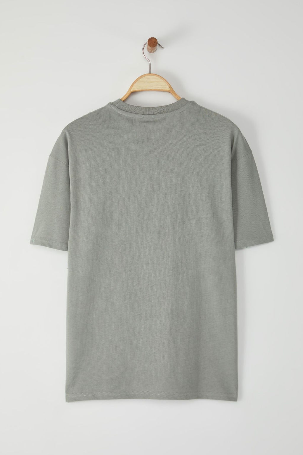 TRENDYOL MAN Gri Oversize Fit Kabaran Bask?l? %100 Pamuk T-Shirt TMNSS23TS00316 - Trendyolmilla фото 12