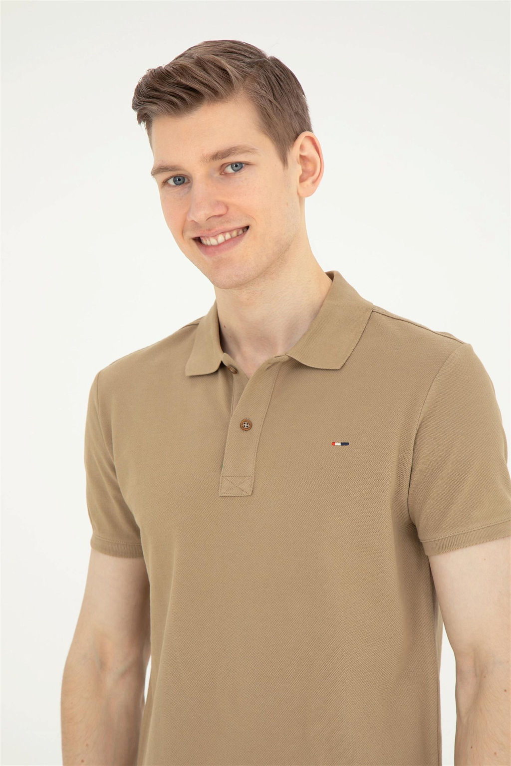 Мужская базовая футболка цвета хаки - U.s. polo assn фото 2