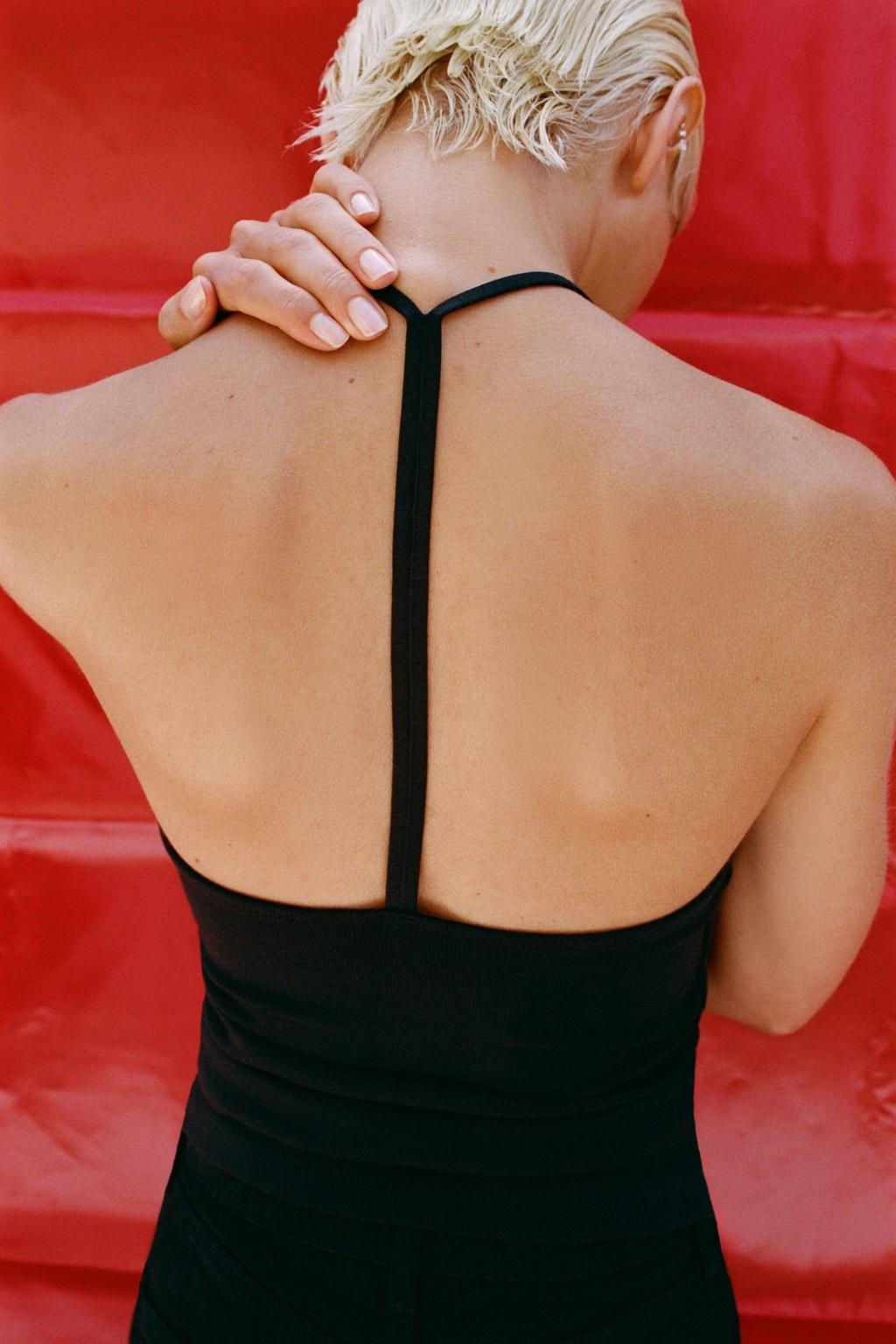 HALTER TOP WITH STRAP DETAIL - Zara фото 23