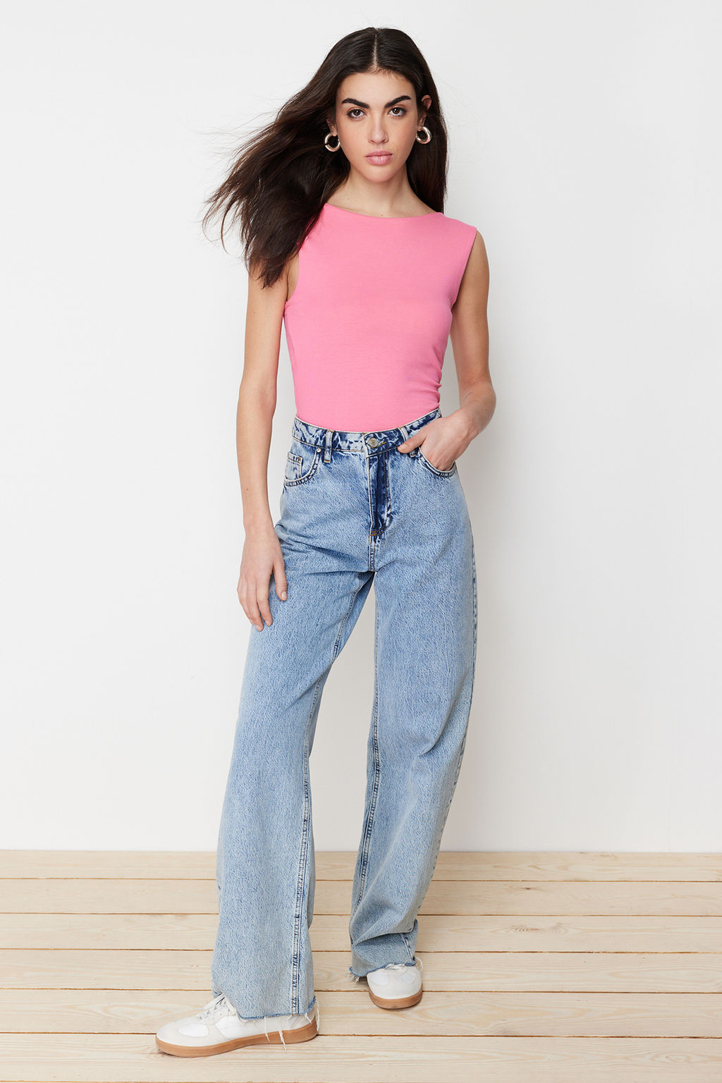 Trendyolmilla Siyah S?rt Dekolteli Fitted Regular Boy Pamuklu Esnek Orme Bluz TWOSS24BZ00031  фото 18
