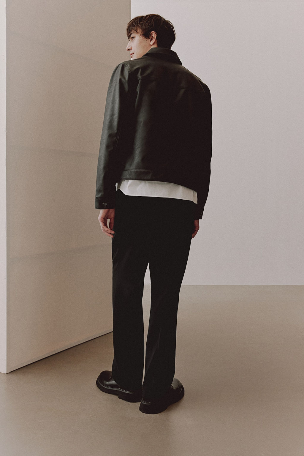 Pantalon con raya Regular Fit - H&m фото 4