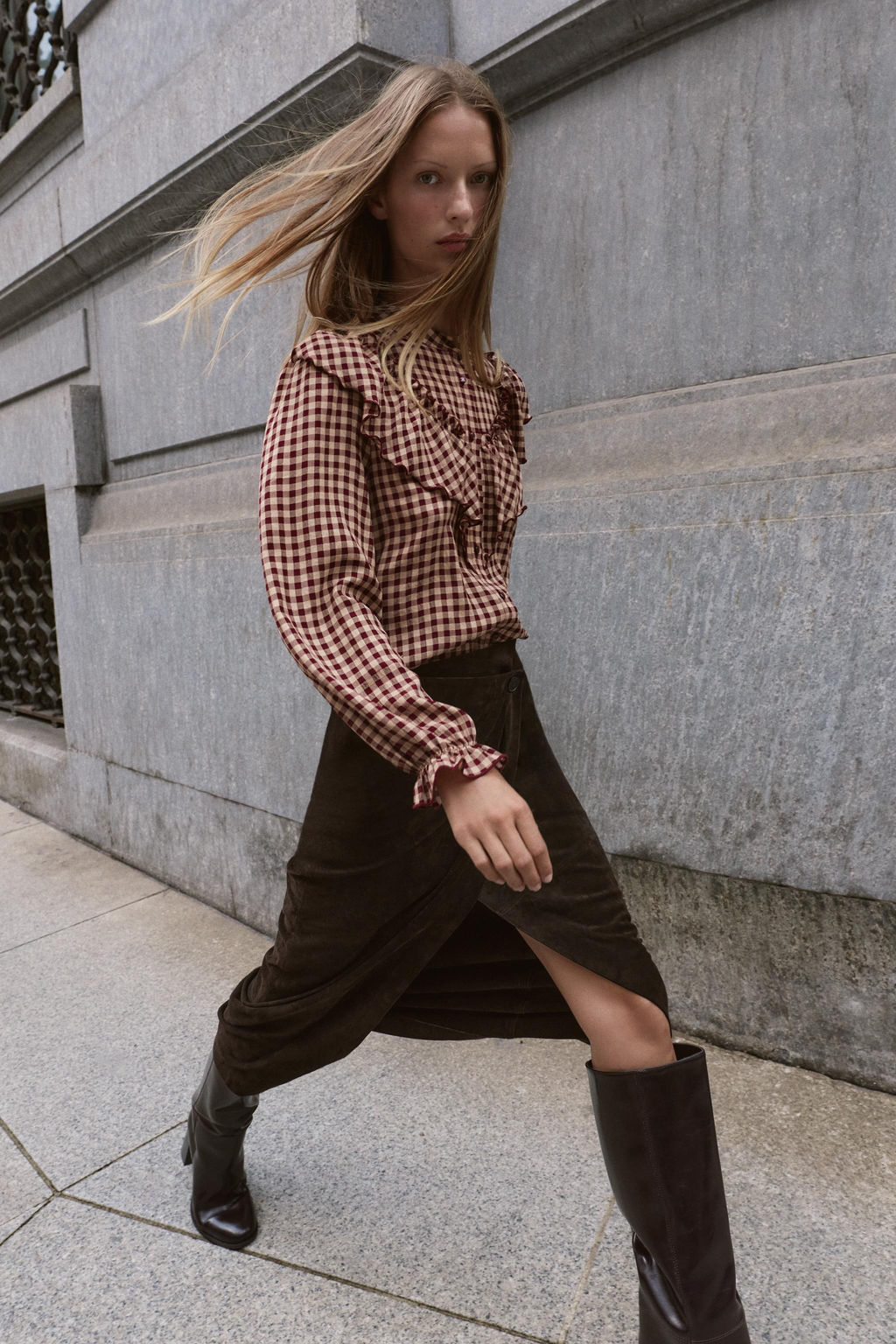 GINGHAM BLOUSE WITH RUFFLES