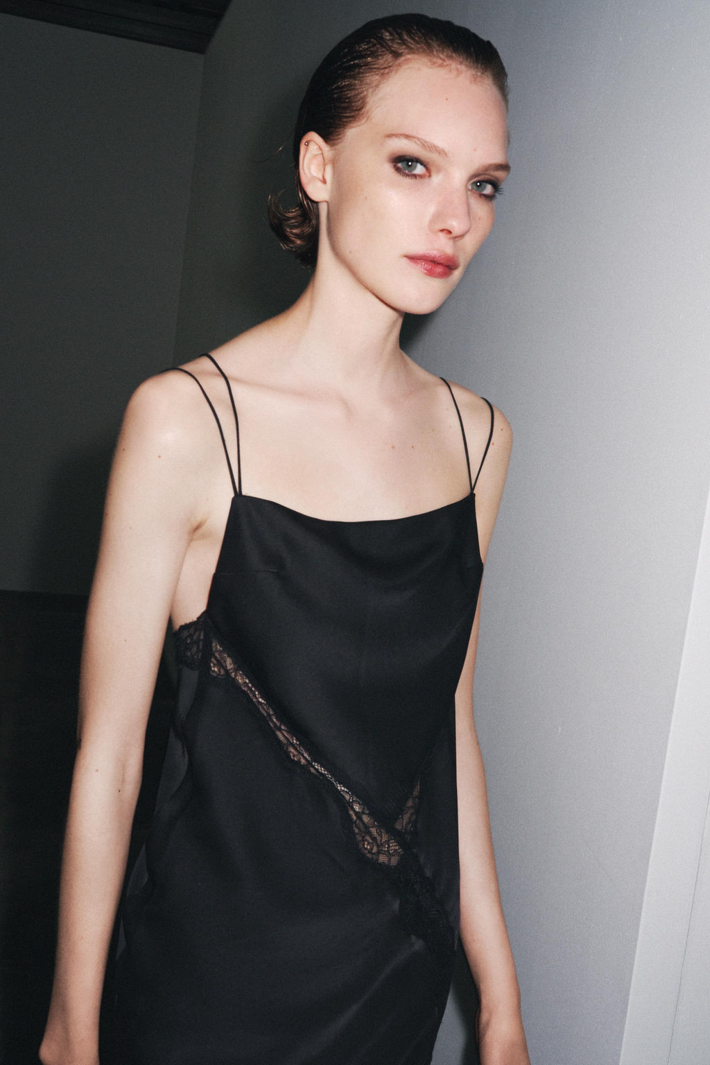 COMBINED LACE DRESS - Zara фото 6