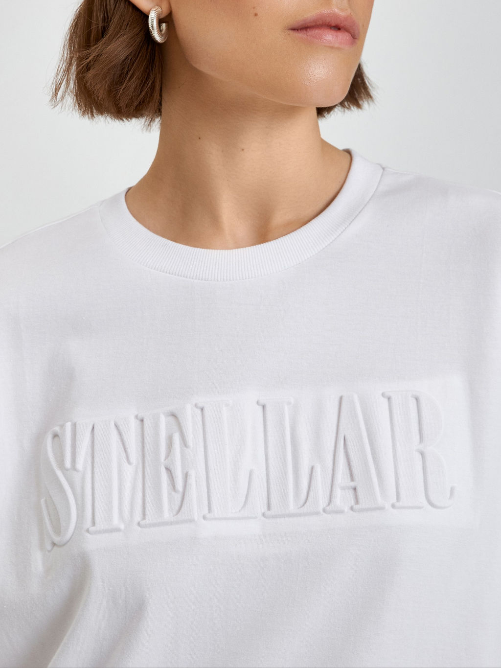 10200510128 Футболка жен. Lungarno белый принт - Concept club фото 3