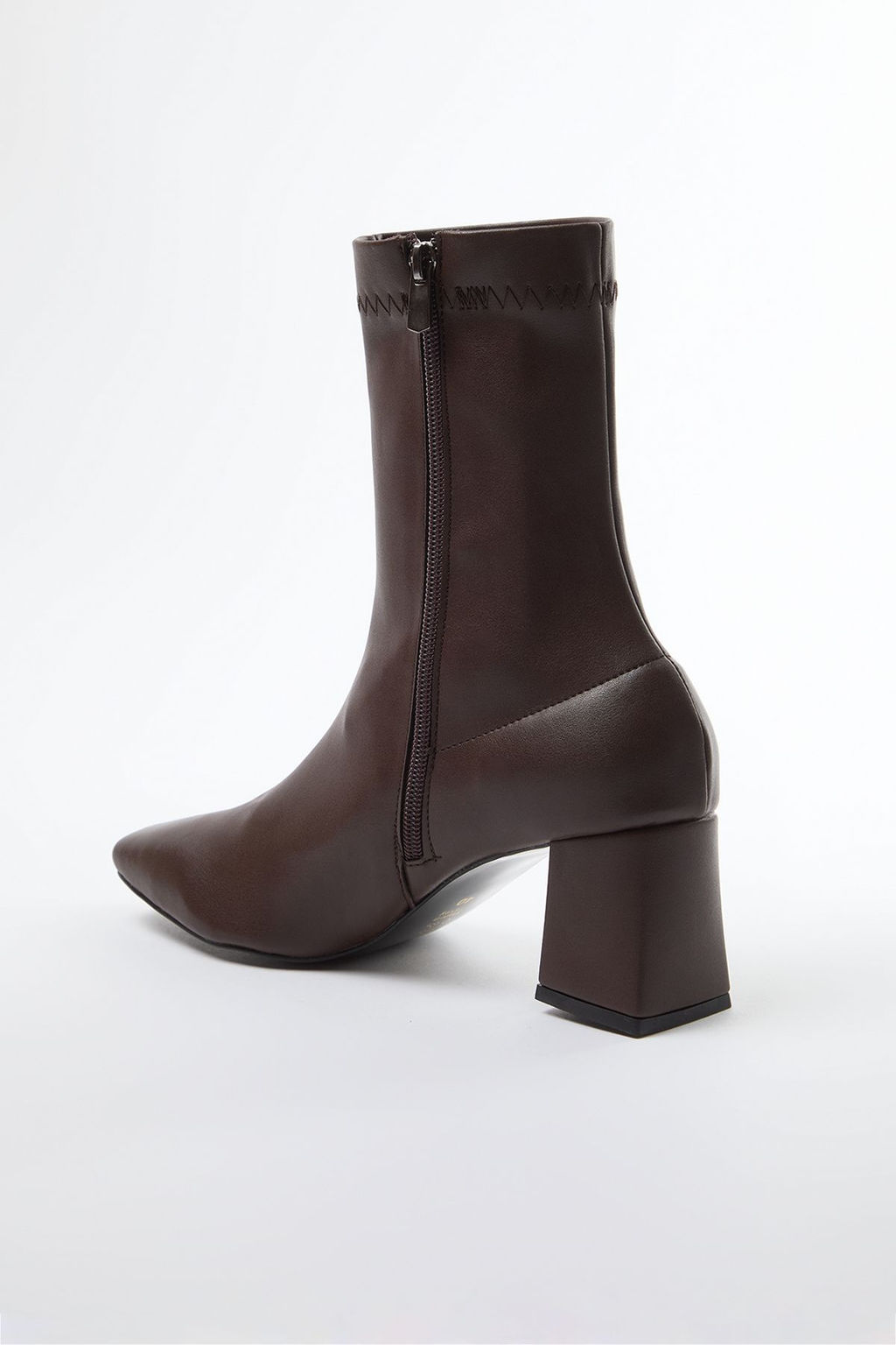 Trendyol Shoes Siyah Strec Fermuarl? Kad?n Blok Topuklu Bot TAKAW25BO00001 - Trendyolmilla фото 4