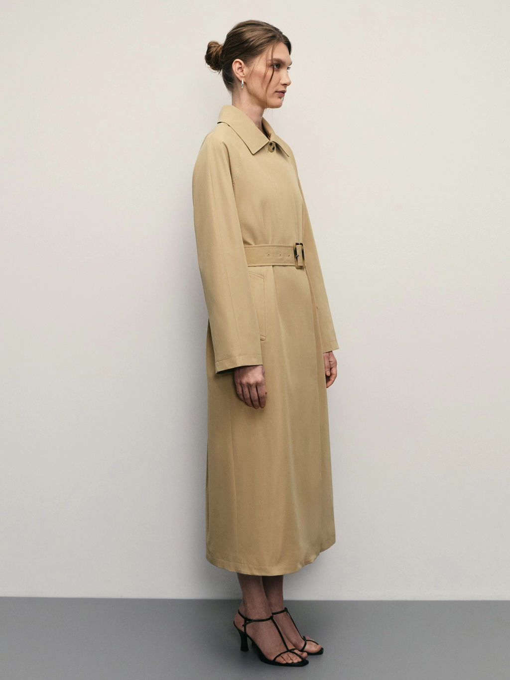 Плащ с поясом / Zarina  фото 5