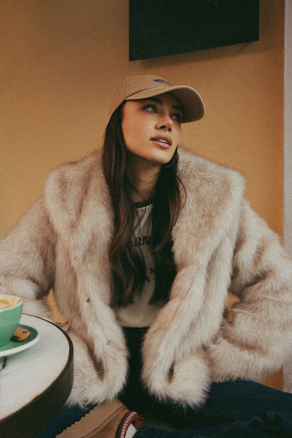 Ekru Regular Kal?p Kurk Mont TWOAW25MO00157