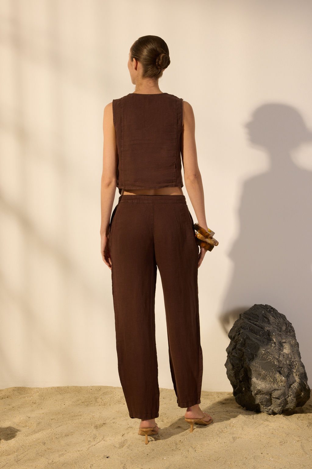 Bej %100 Keten Kemer Detayl? Barrel Pantolon TWOSS25JE00241 - Trendyolmilla фото 10