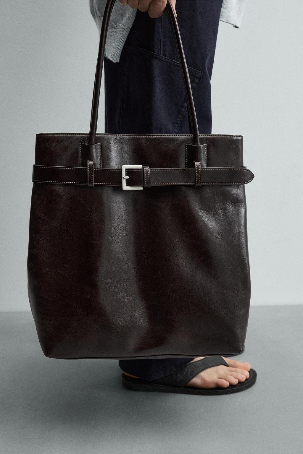 BOLSO SHOPPER PIEL CINTUR?N / Marr?n - Zara фото 3