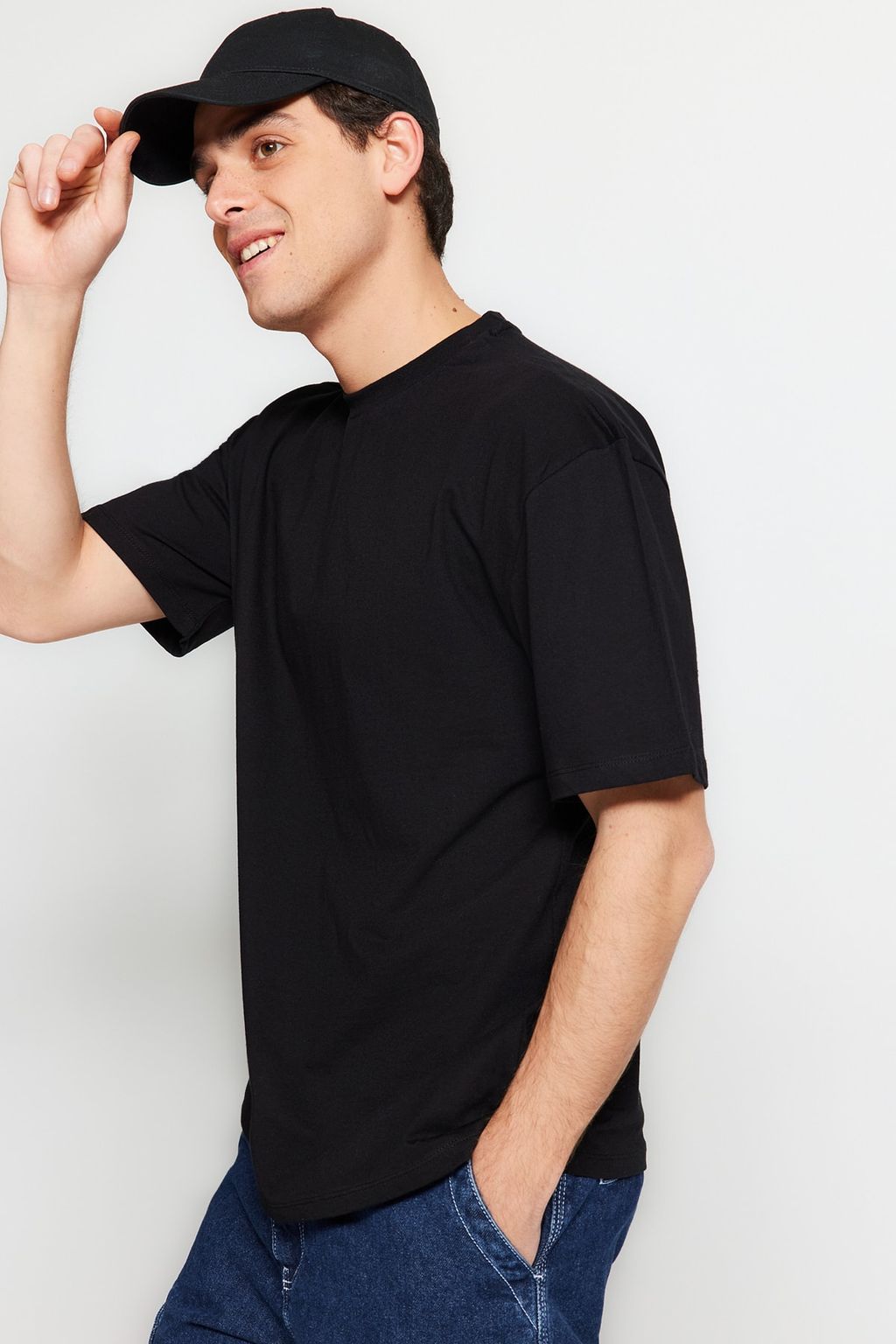 TRENDYOL MAN Beyaz %100 Pamuklu Oversize/Genis Kesim T-Shirt TMNSS22TS0274 - Trendyolmilla фото 12