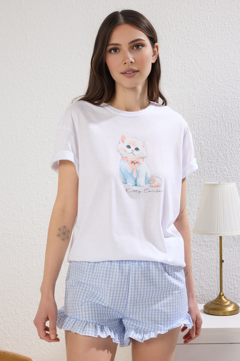 Trendyolmilla Beyaz %100 Pamuklu Potikareli Kedi Bask?l? F?rf?rl? Sortlu Orme Pijama Tak?m? THMSS25PT00263