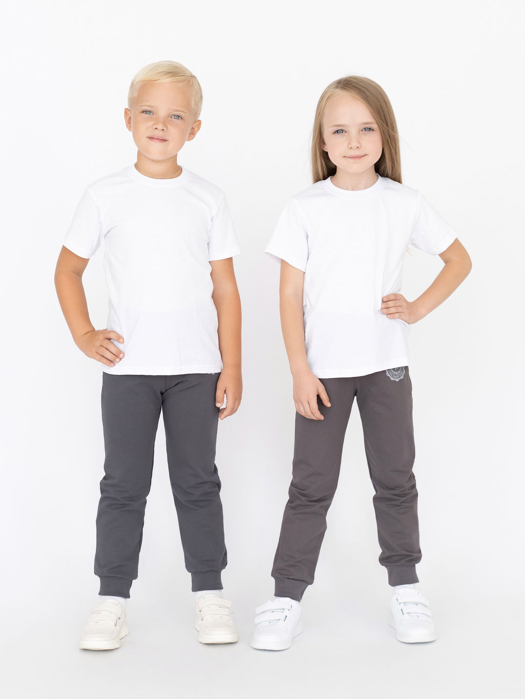 Брюки детские серые