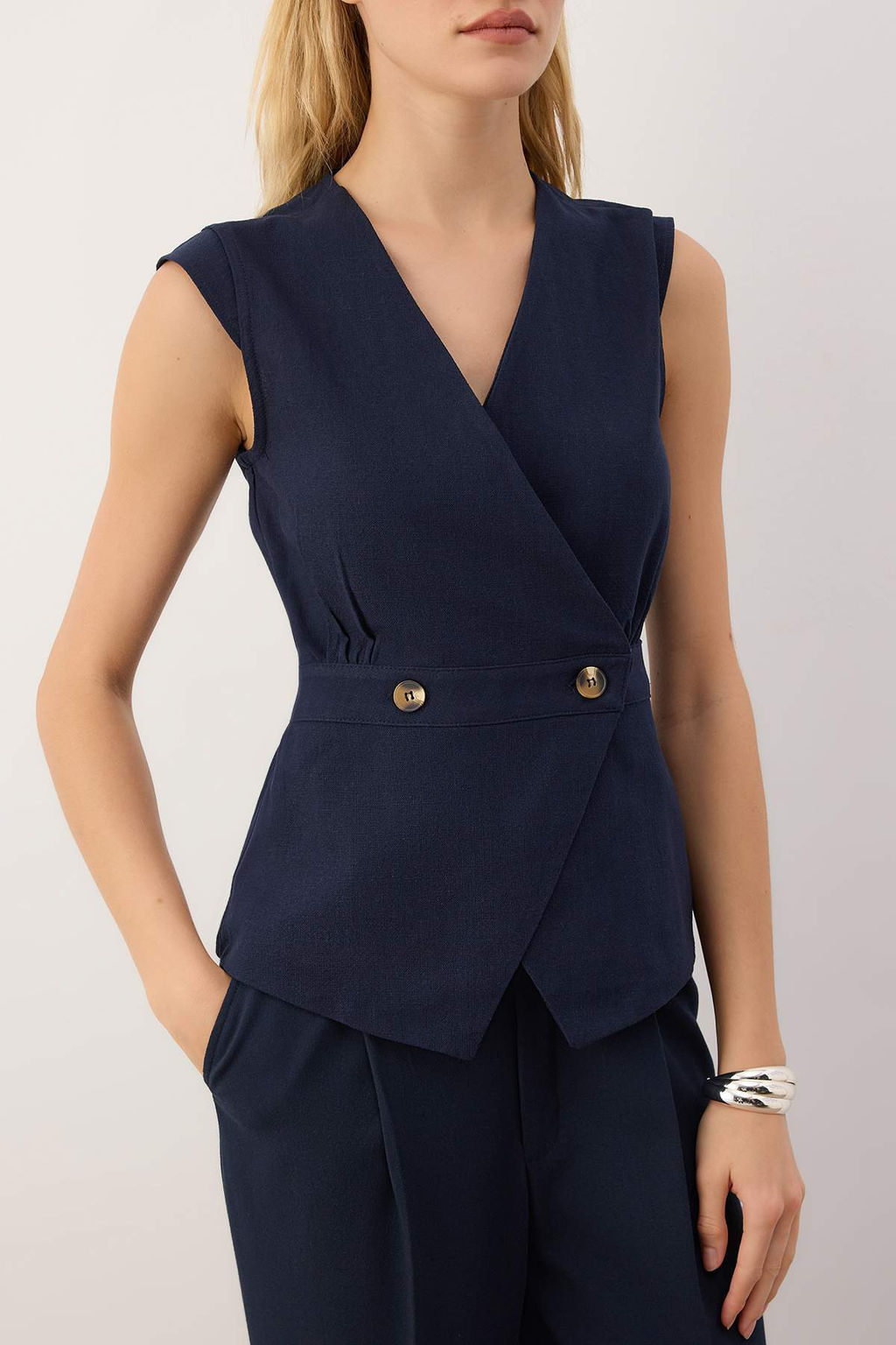 Lacivert Kemik Dugme Detayl? Kruvaze Dokuma Bluz TWOSS20BZ0707