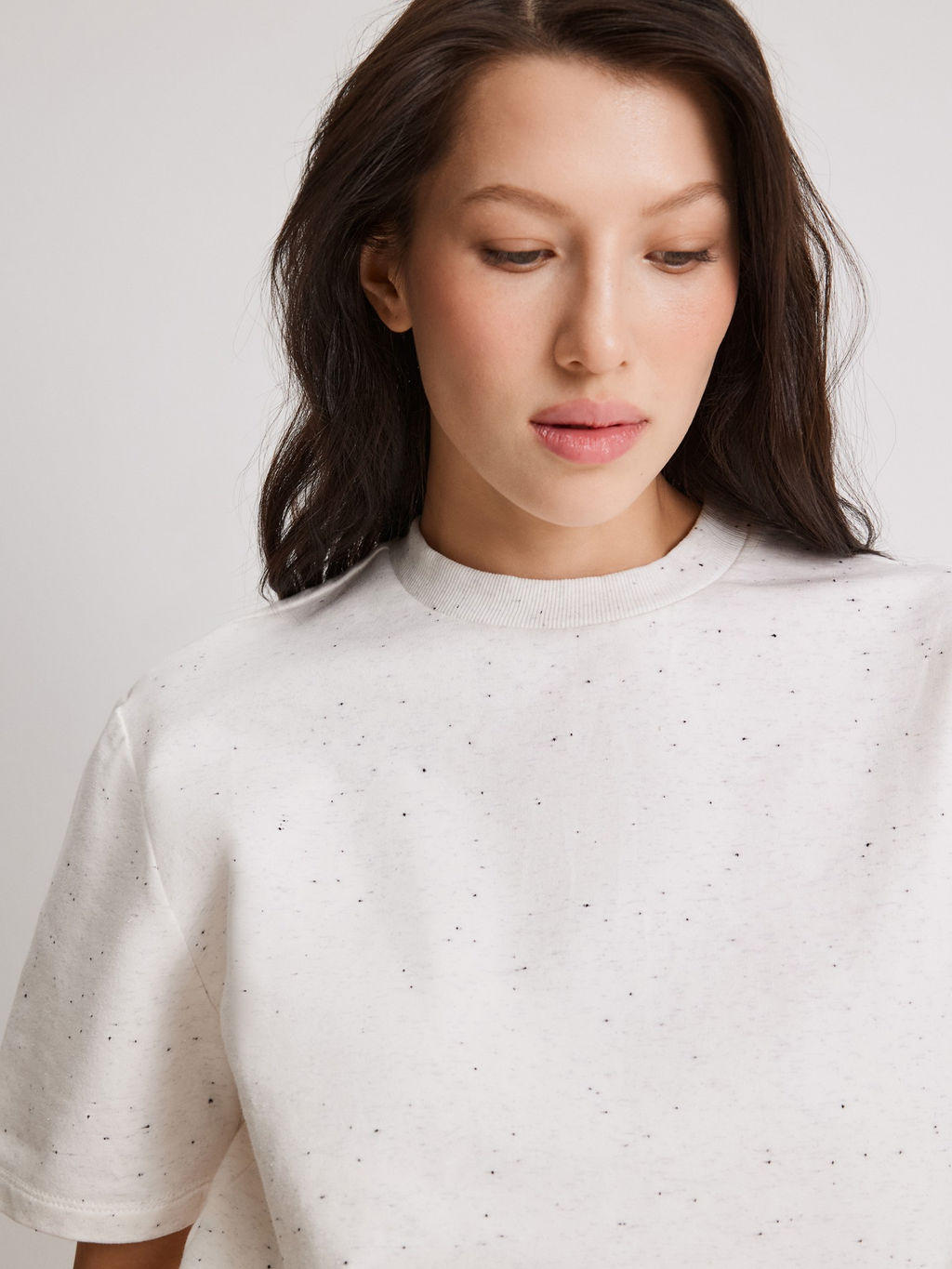 Infinity / Джемпер с коротким рукавом жен. Latura белый меланж - Infinity Lingerie фото 3