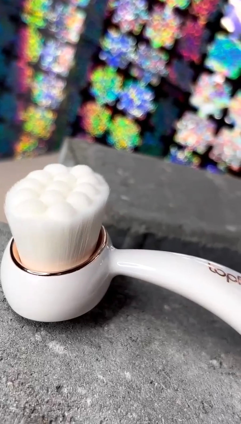 Topface Щёточка для очищения лица Face Cleansing Brush РТ902 В01