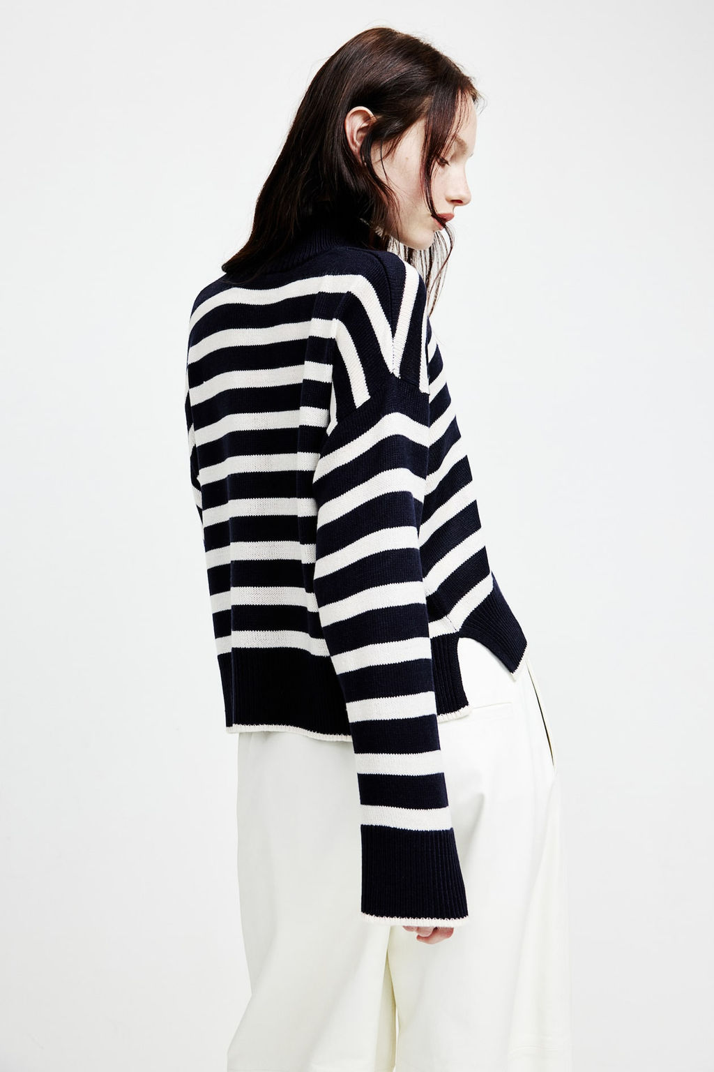 Jersey de punto fino con cuello perkins - H&m фото 3