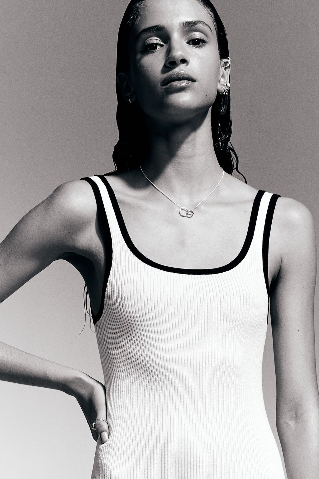 Vestido en punto de canale con vuelo - H&m фото 2