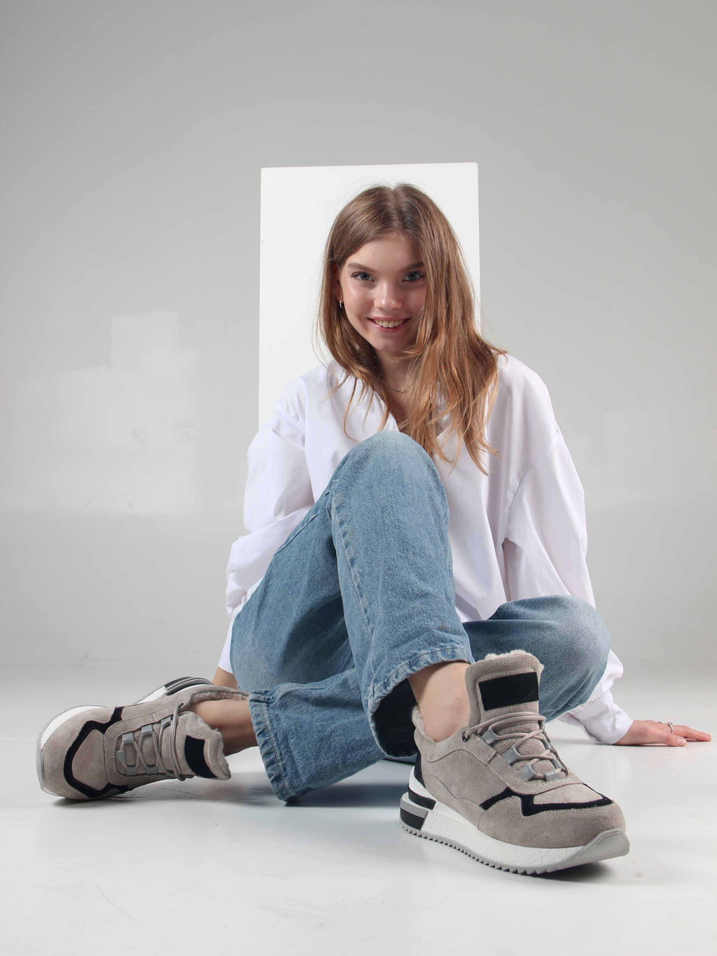 Кроссовки 150.maskgr. каменный замша/Мех