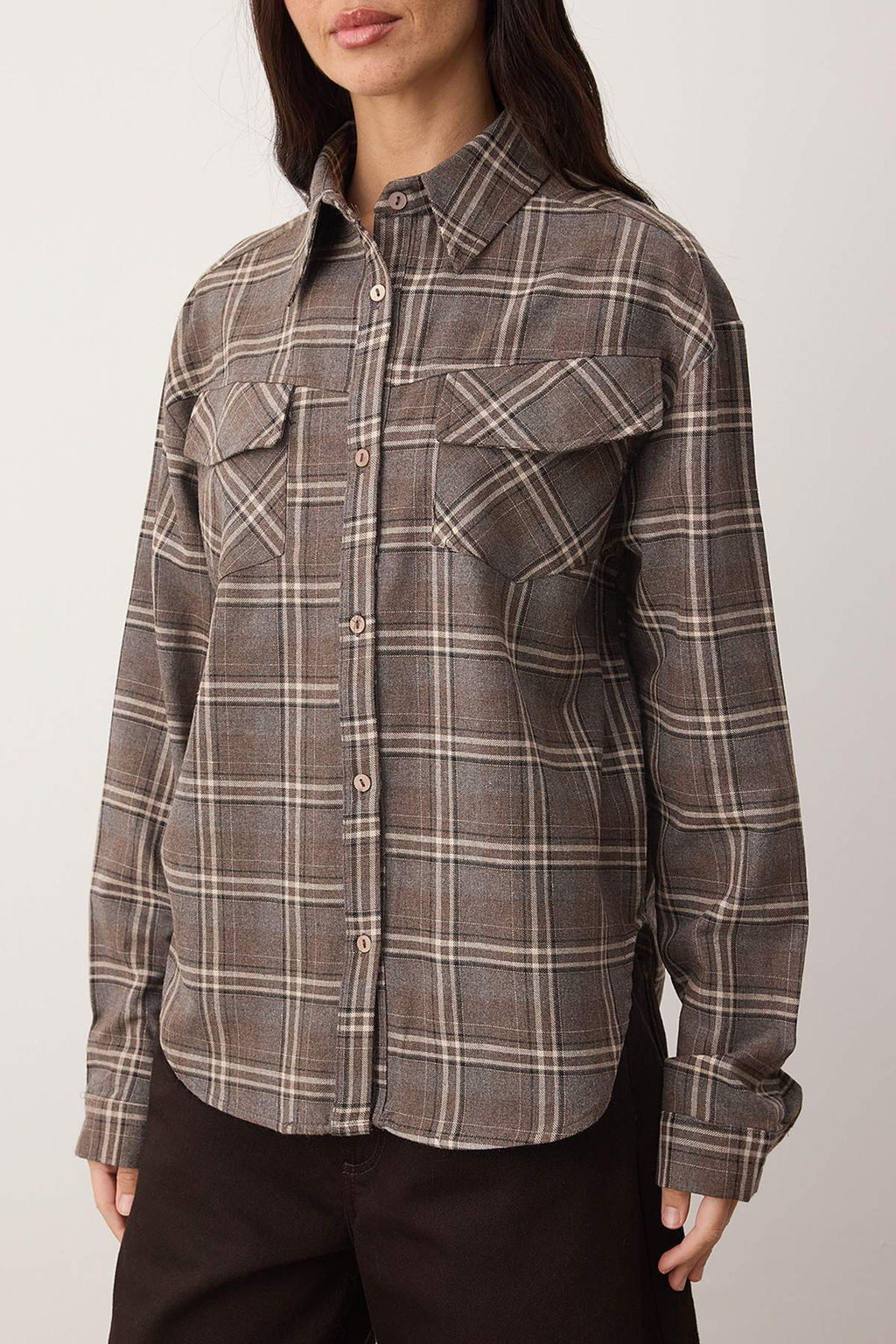 Kahverengi Ekoseli Cep Detayl? Oversize Flanel Gomlek TWOAW26GO00143 - Trendyolmilla фото 3