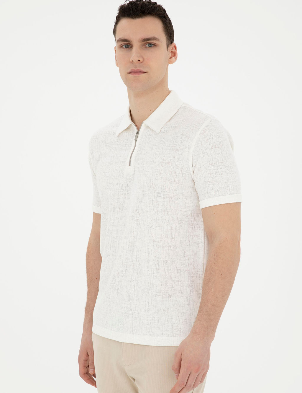 Ekru Slim Fit Ti__rt