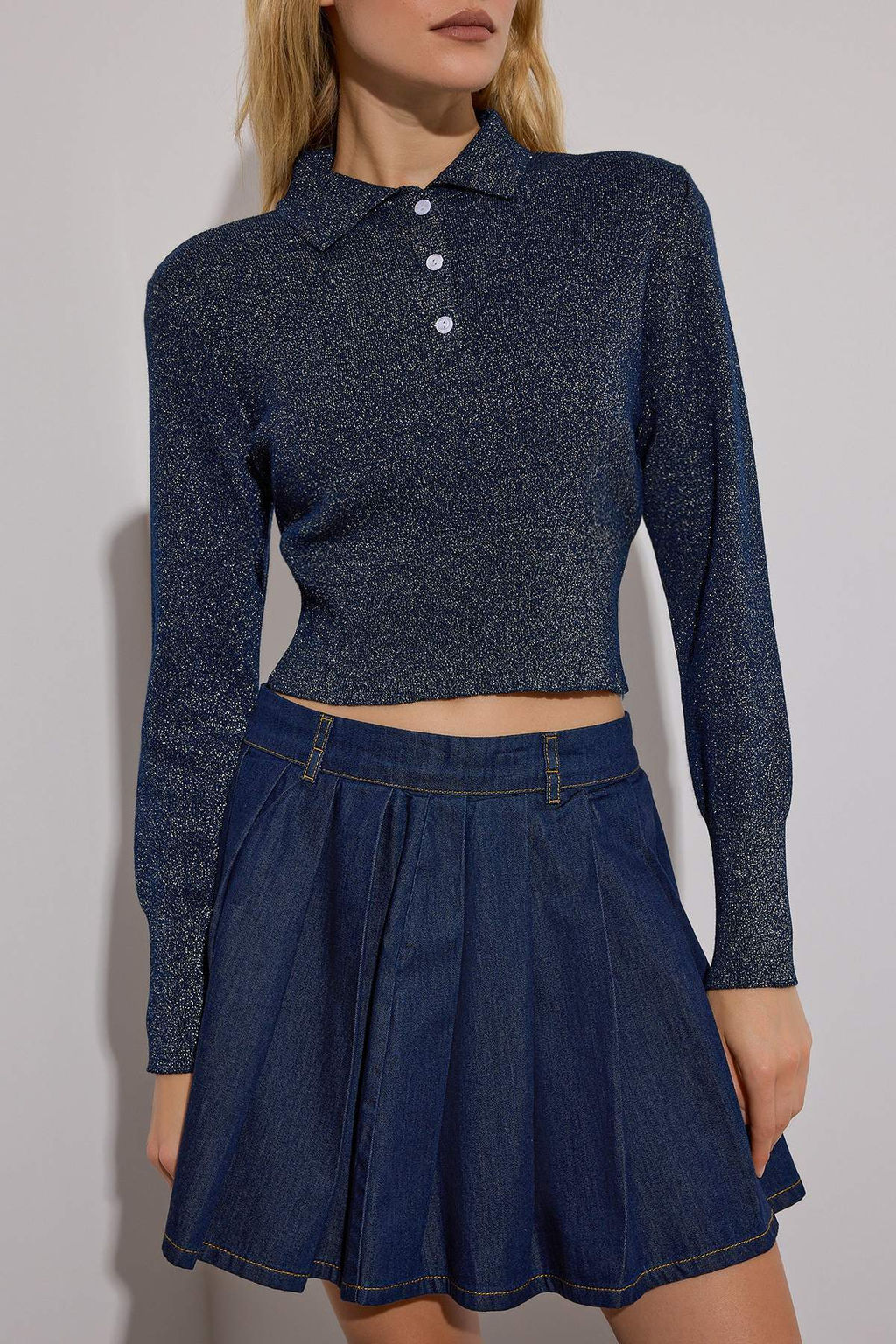 Limited Edition Lacivert Crop Simli Iplik Triko Kazak TWOAW26KZ00243 - Trendyolmilla фото 3