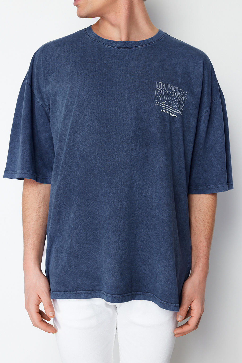 TRENDYOL MAN Antrasit Oversize/Genis Kesim Soluk Efektli Yaz? Bask?l? %100 Pamuklu T-Shirt TMNSS24TS00043 - Trendyolmilla фото 7