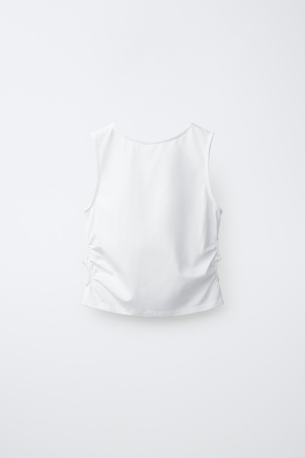 CAMISETA CUT OUT BORDADO / Crudo