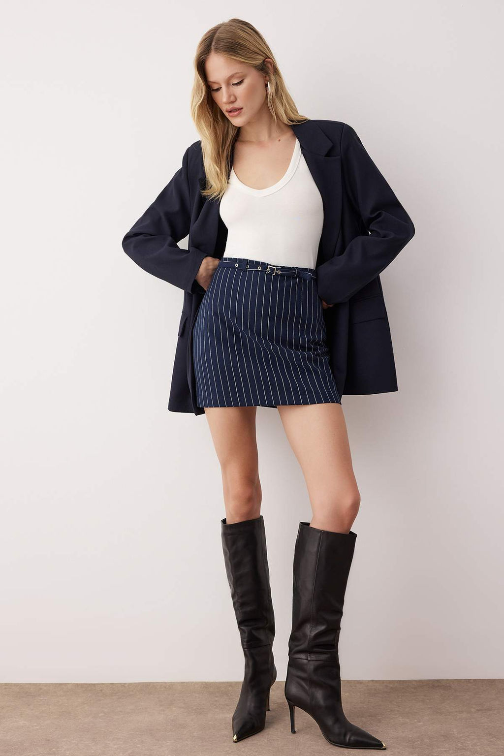 Koyu Lacivert Cizgili Kemer Detayl? A-line Orme Mini Etek TWOAW26ET00092