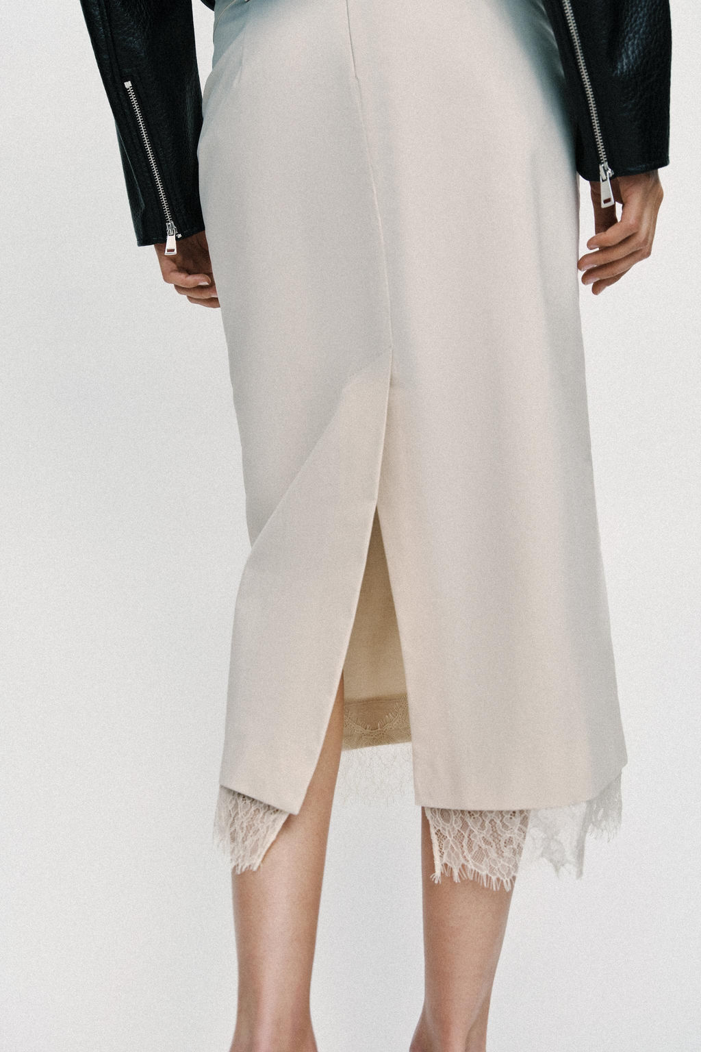 FALDA MIDI ENCAJE / Hueso - Zara фото 6