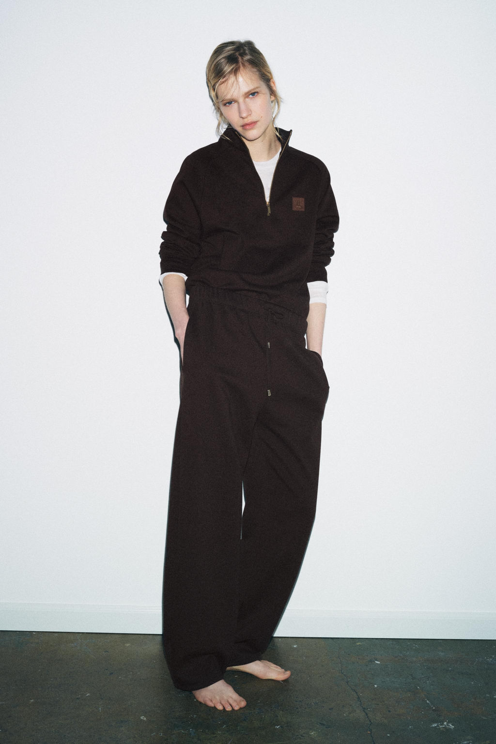 SWEATSHIRT WITH PATCH AND ZIP - Zara фото 17