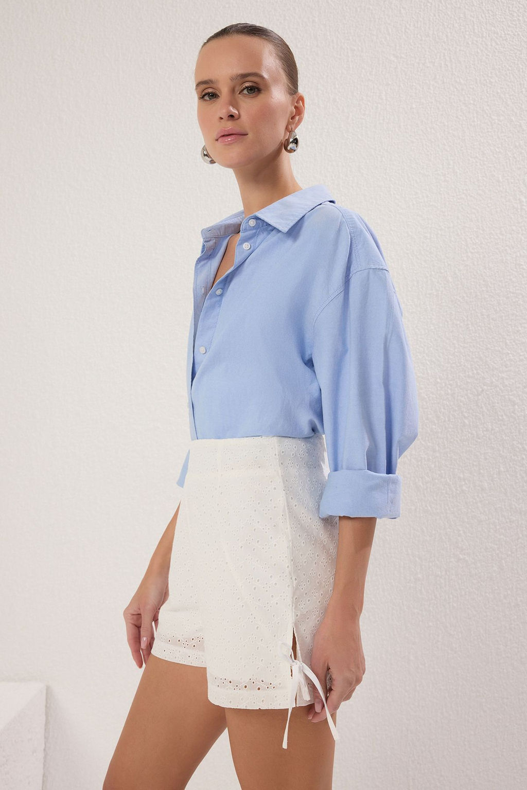 TRENDYOLMILLA Beyaz Sort & Bermuda TWOSS25SR00070 фото 2