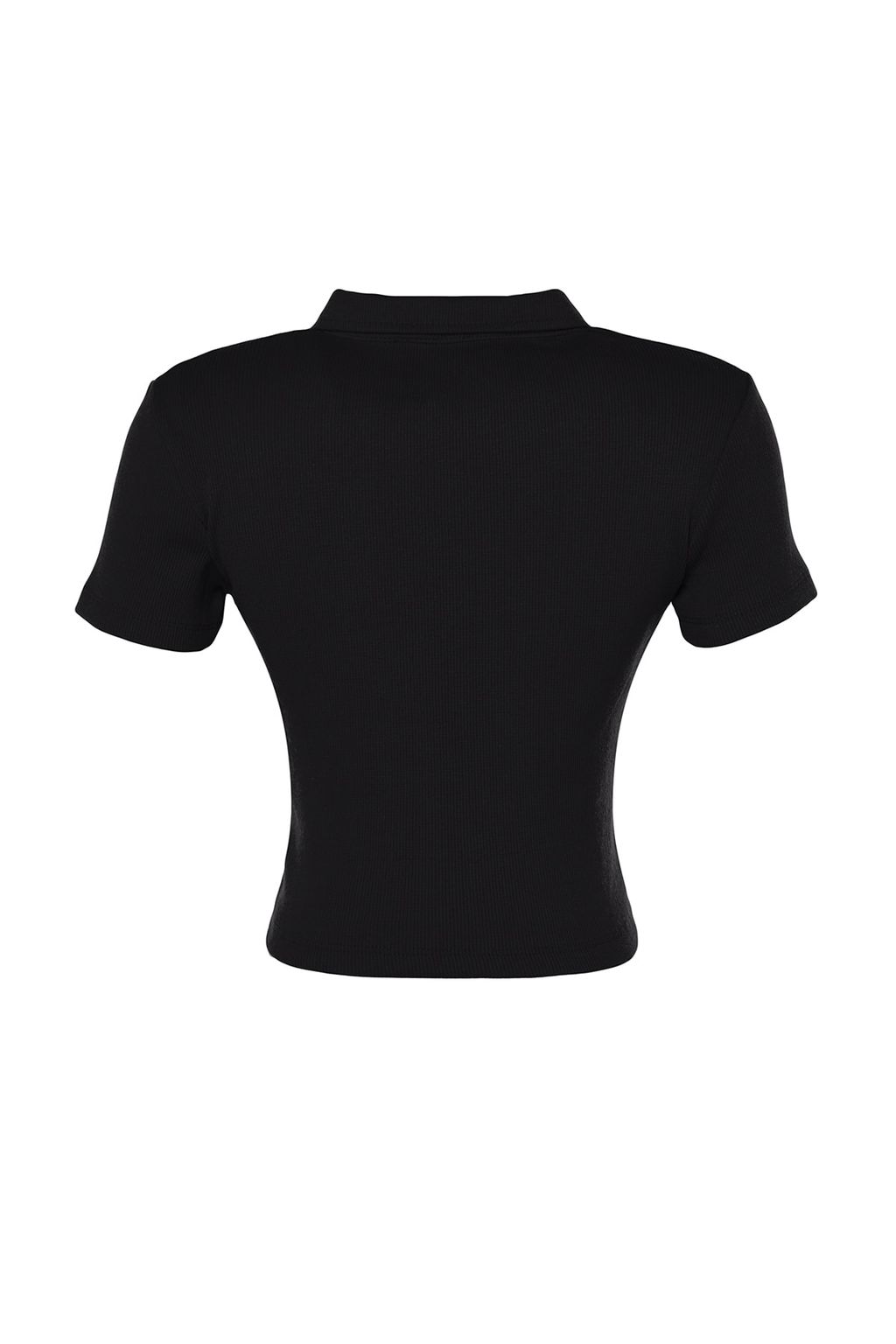 Trendyolmilla Beyaz Dugme Detayl? Fitted/Vucuda Oturan Crop Polo Yaka Fitilli Esnek Orme Bluz TWOSS23BZ00537