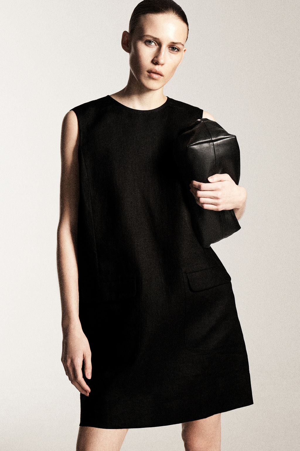 VESTIDO RECTO CORTO DE LINO - H&m фото 8
