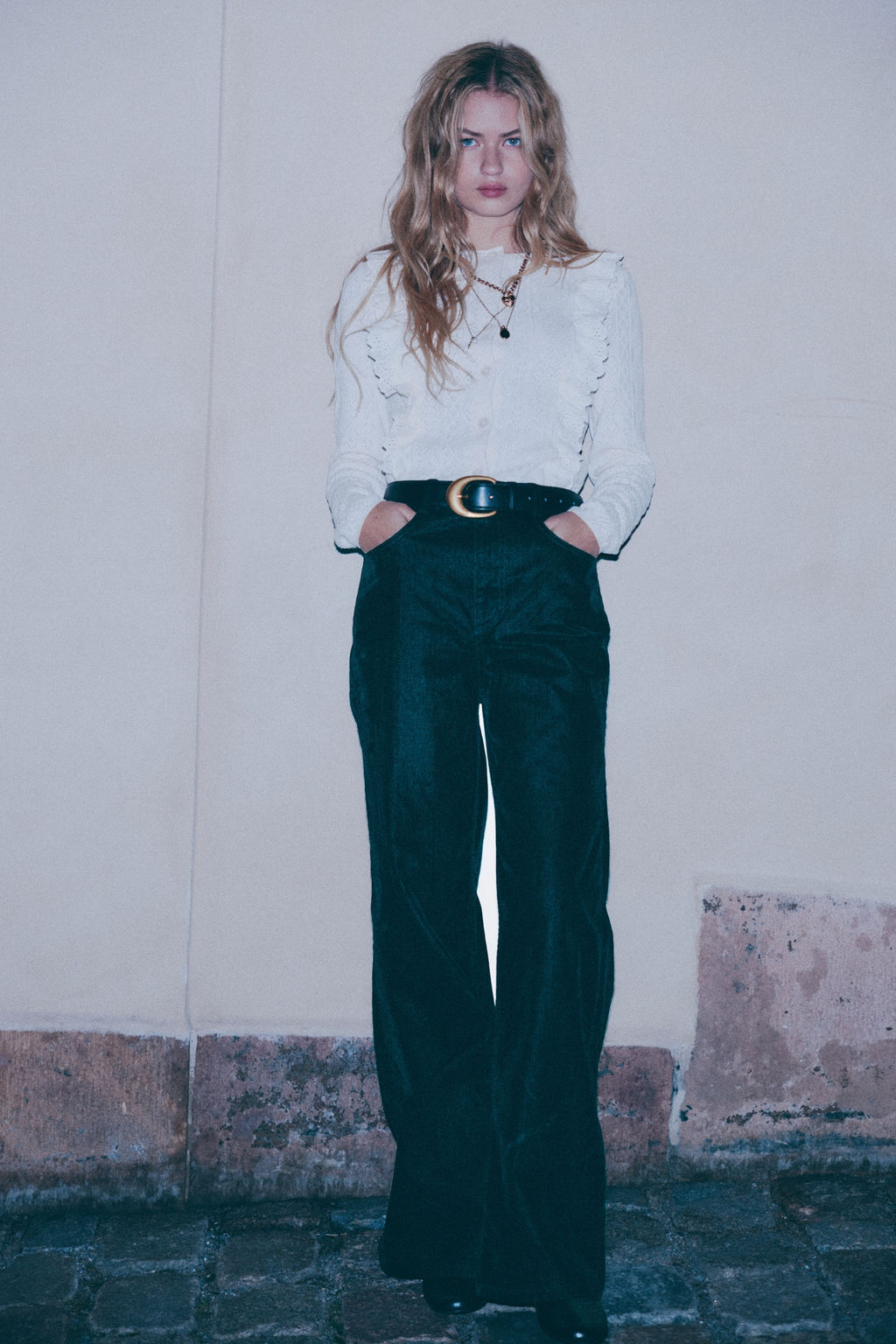 Wide Ultra High Jeans con acabado afelpado - H&m фото 4