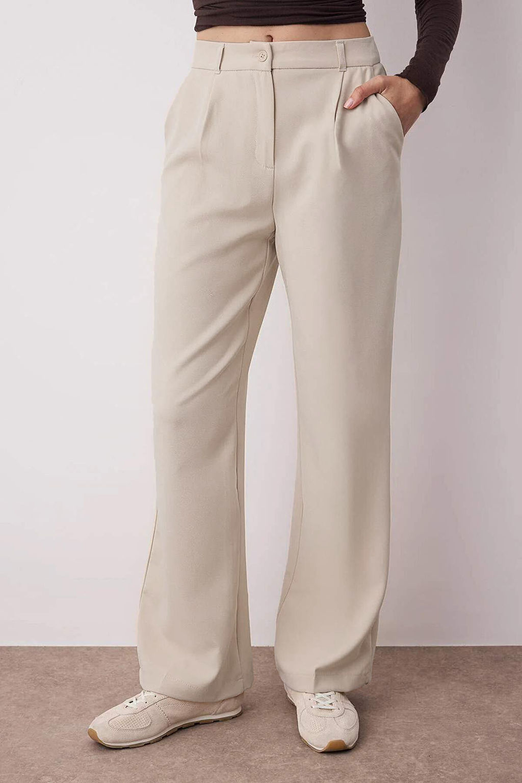 Tas Yuksek Bel Wide Leg Genis Paca Pilili Dokuma Kumas Pantolon TWOAW21PL0076