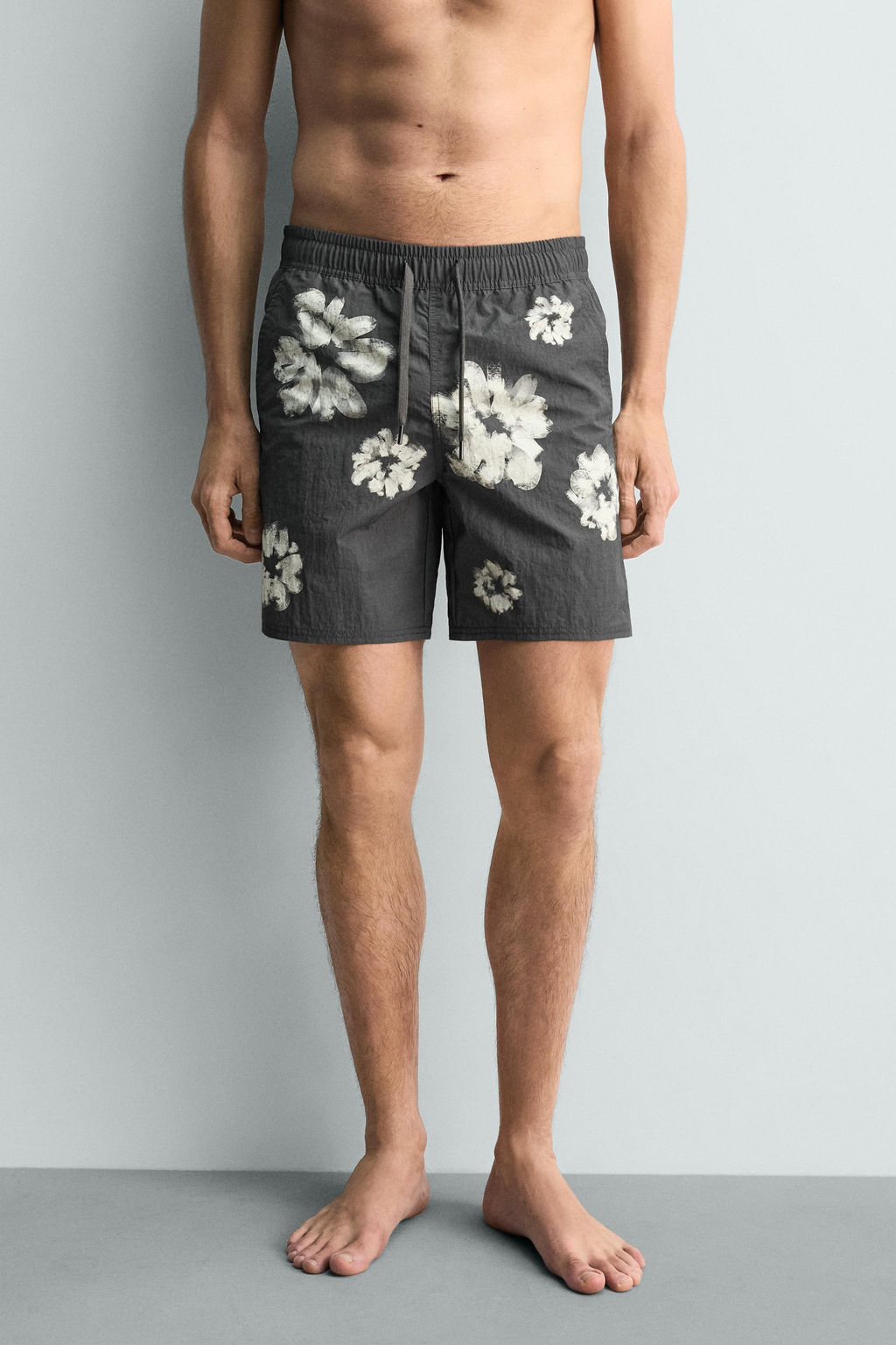 BA?ADOR LARGO ESTAMPADO FLORAL / Gris - Zara фото 7