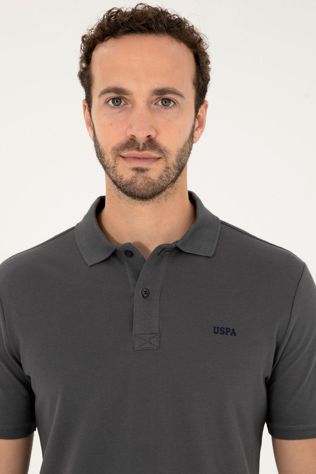 U. S. Polo Assn / Мужская базовая футболка антрацитового цвета - U.s. polo assn фото 2