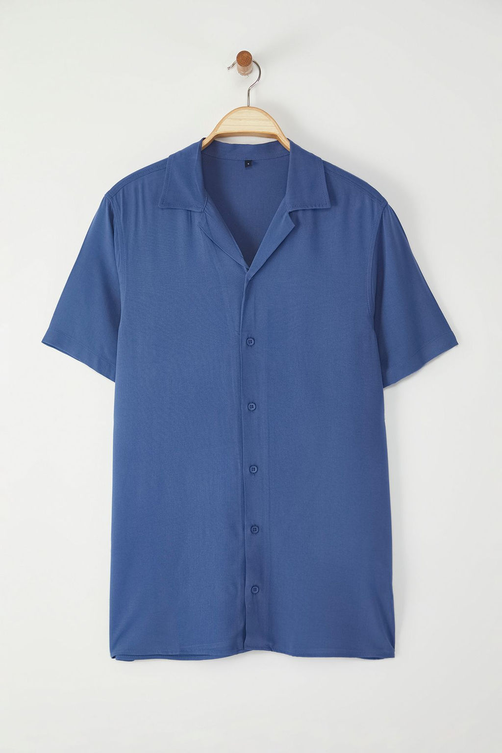 TRENDYOL MAN Indigo Regular Fit Apas Yaka %100 Viskon Salas Dokumlu K?sa Kollu Yazl?k Gomlek TMNSS23GO00098 - Trendyolmilla фото 12