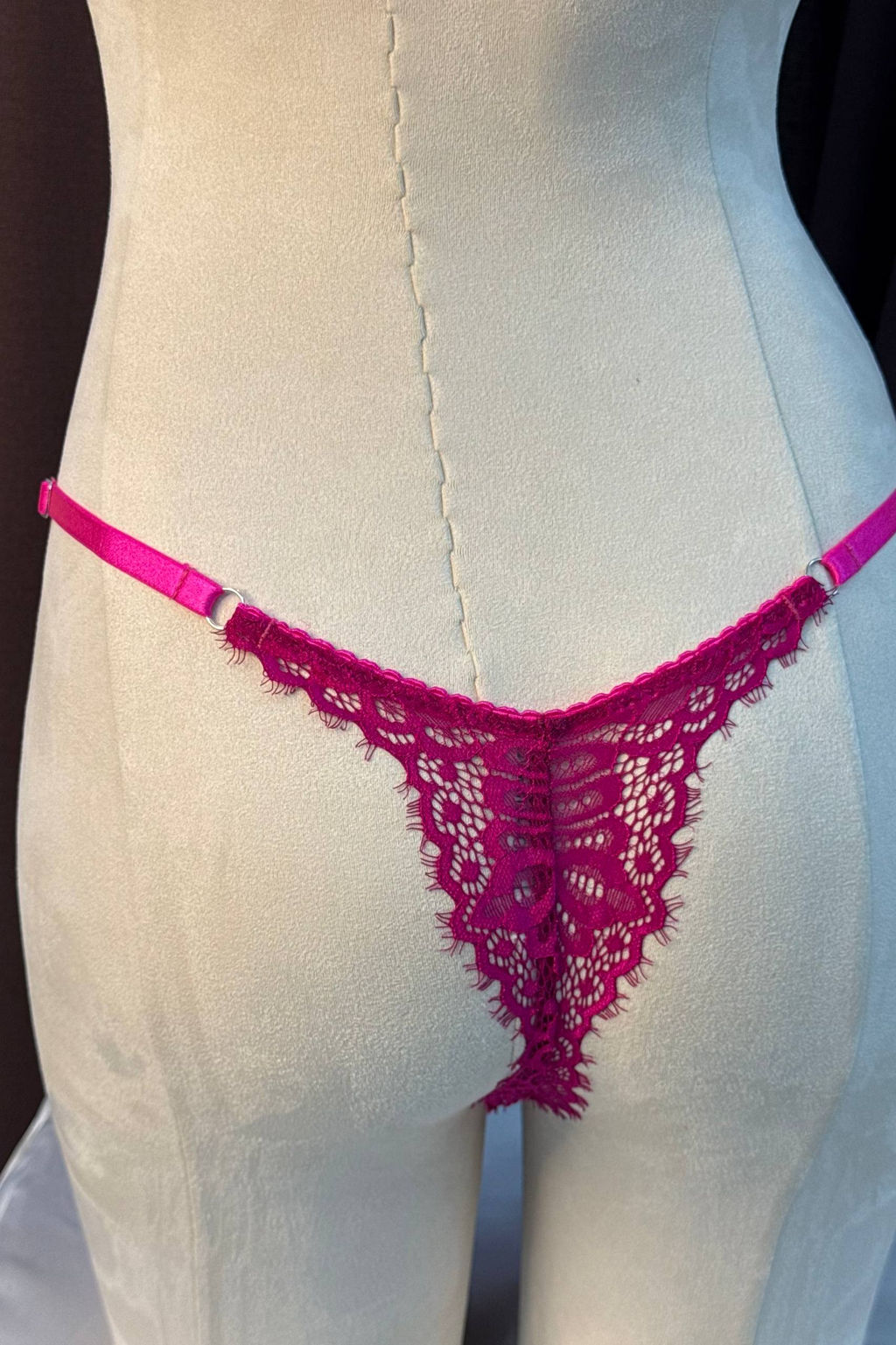 D0137 ФУКСИЯ КОМПЛЕКТ БЕЛЬЯ