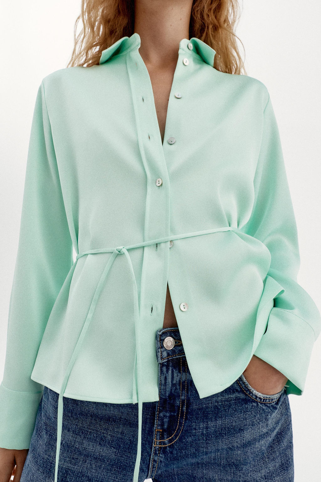 CAMISA SATINADA LAZO ESPALDA / Menta - Zara фото 3