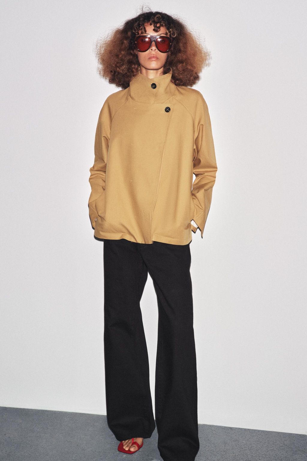 ZW COLLECTION MINIMAL SHORT TRENCH COAT
