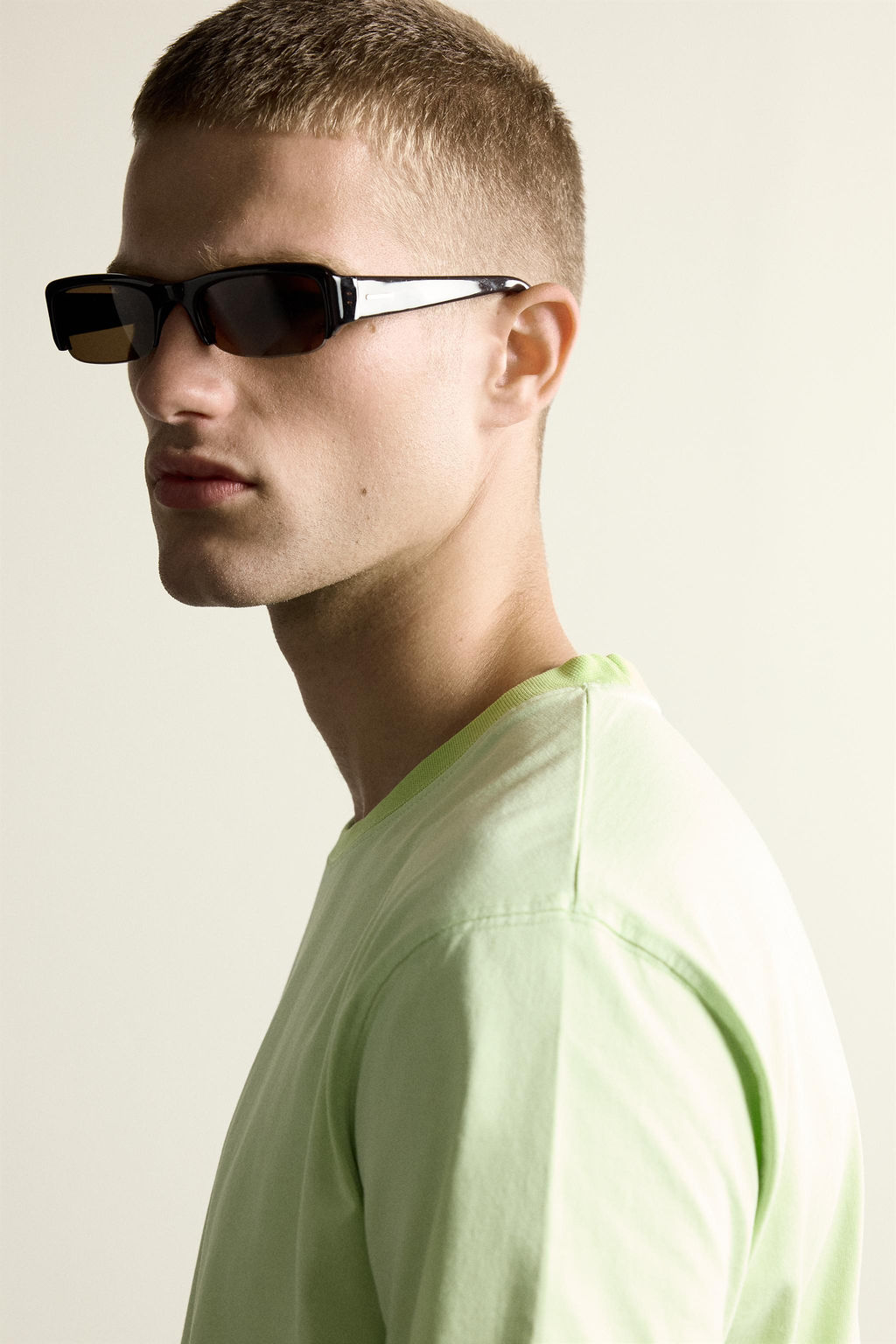 CAMISETA RELAXED FIT CUELLO CONTRASTE / Lima - Zara фото 5