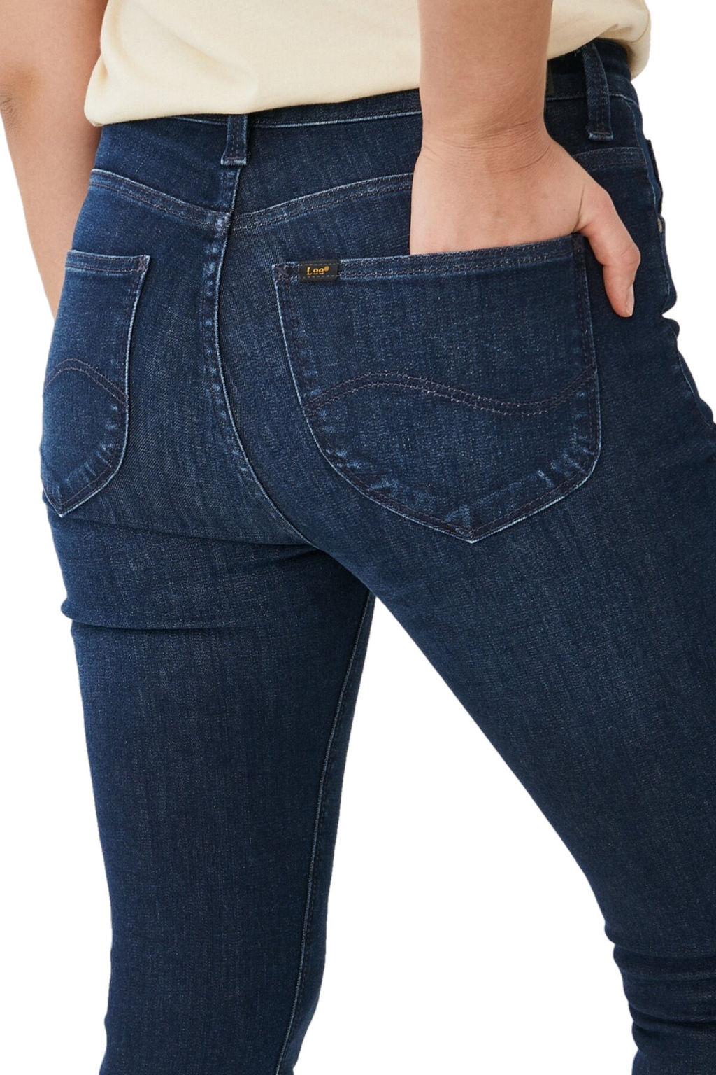 Джинсы женские